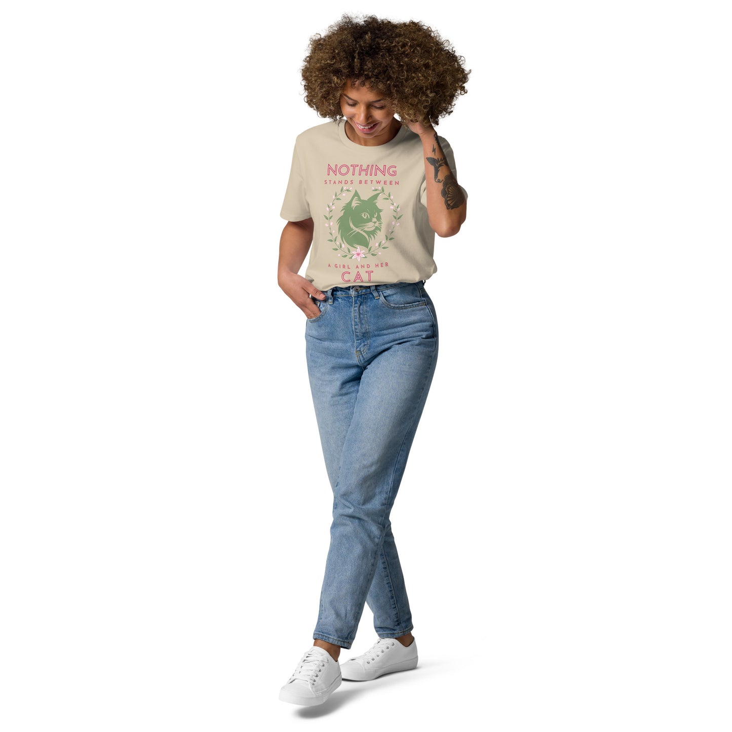 Eco-friendly t-shirt with cat print, Nothing Stands Between - Fitz & Willow