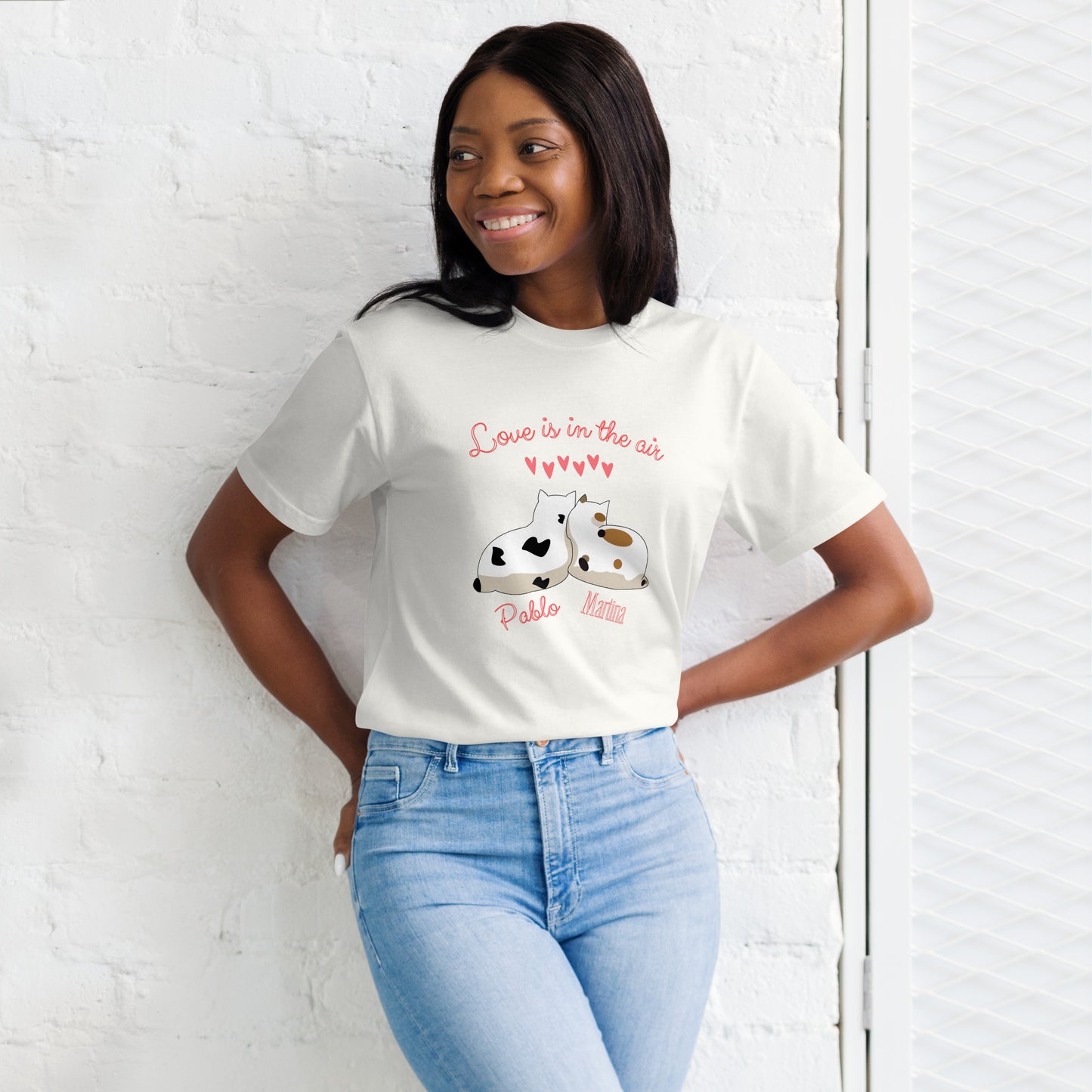 Unisex organic cotton tee, Love is in the air - Fitz & Willow