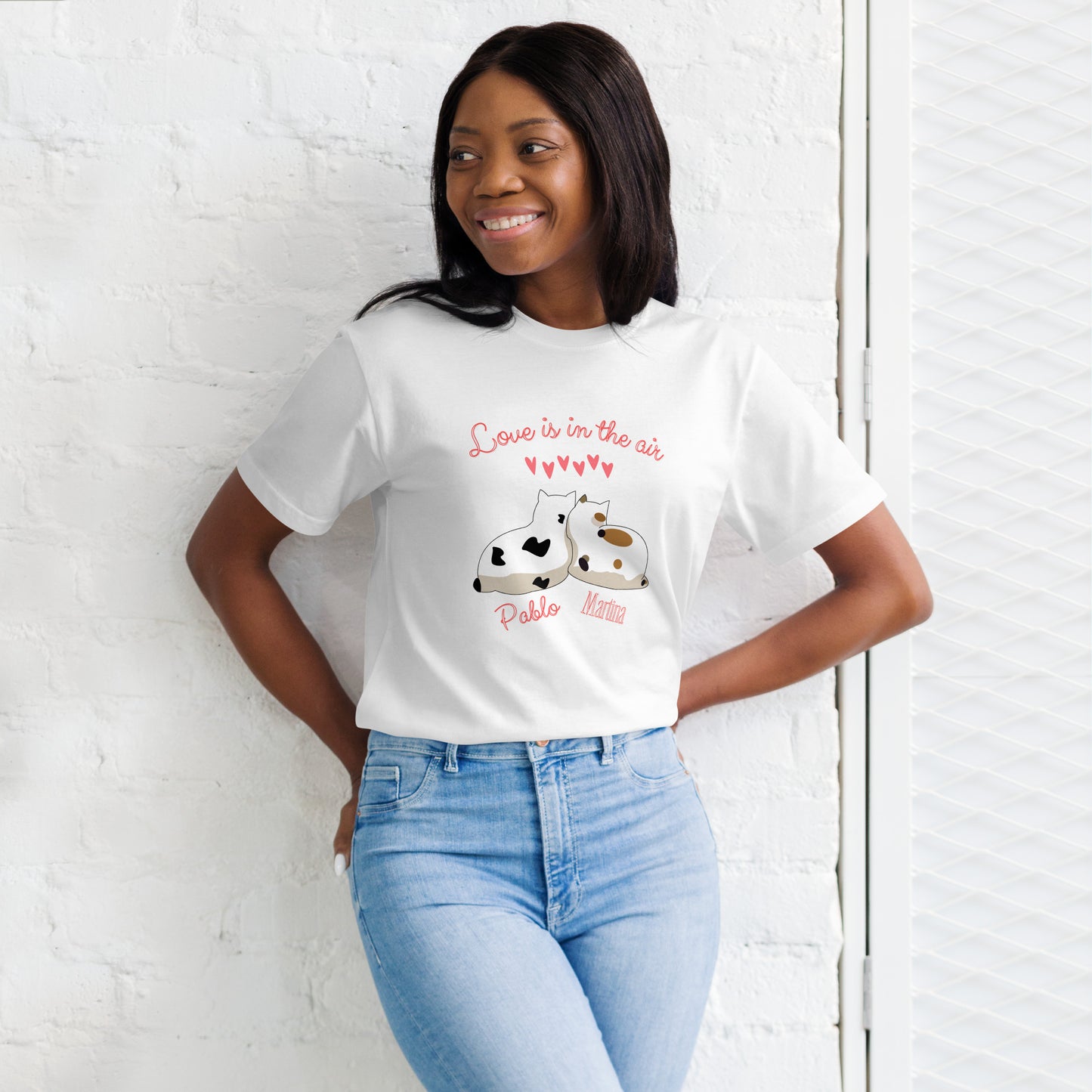 Unisex organic cotton tee, Love is in the air - Fitz & Willow